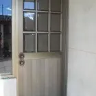 La imagen 12 de la Empresa ALUMINIOS Y VIDRIOS ALVAREZ Puertas y Ventanas en San Nicolás De Los Garza NLE