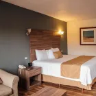 La imagen 1 de la Empresa BEST WESTERN CUMBRES INN CD. CUAUHTEMOC Transportes y Turismo en Ciudad Cuauhtémoc CHH