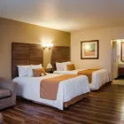 La imagen 12 de la Empresa BEST WESTERN CUMBRES INN CD. CUAUHTEMOC Transportes y Turismo en Ciudad Cuauhtémoc CHH