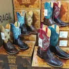 La imagen 2 de la Empresa BOTAS DOBLE R Venta y Fabricación de Calzado en Leon GUA