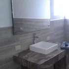 La imagen 1 de la Empresa C Y H CANCELES PARA BAÑO Servicios Profesionales y de Negocios en Ciudad Juárez CHH
