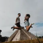 La imagen 1 de la Empresa CANCUN TO CHICHEN ITZA Transportes y Turismo en Cancún ROO