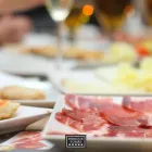 La imagen 25 de la Empresa ENRIQUE TOMÁS JAMON-TAPAS-VINO Restaurantes de tapas en Monterrey NLE