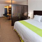 La imagen 31 de la Empresa HOLIDAY INN EXPRESS GUADALAJARA ITESO Transportes y Turismo en Guadalajara JAL