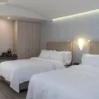 La imagen 33 de la Empresa HOLIDAY INN EXPRESS MEXICO - TOREO Transportes y Turismo en Naucalpan CMX