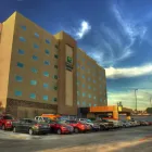 La imagen 16 de la Empresa HOLIDAY INN EXPRESS & SUITES MEXICALI Transportes y Turismo en Mexicali BCN