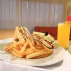 La imagen 66 de la Empresa HOLIDAY INN MONTERREY-PARQUE FUNDIDORA Transportes y Turismo en Monterrey NLE