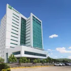 La imagen 27 de la Empresa HOLIDAY INN QUERETARO ZONA KRYSTAL Transportes y Turismo en Queretaro QUE