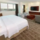 La imagen 19 de la Empresa HOLIDAY INN & SUITES LEON PLAZA MAYOR Transportes y Turismo en Leon GUA