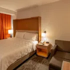 La imagen 2 de la Empresa HOLIDAY INN & SUITES MERIDA LA ISLA Transportes y Turismo en Mérida YUC