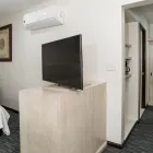 La imagen 40 de la Empresa HOLIDAY INN & SUITES MEXICO ZONA ROSA Transportes y Turismo en Ciudad De México CMX