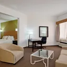 La imagen 34 de la Empresa HOLIDAY INN TIJUANA ZONA RIO Transportes y Turismo en Tijuana BCN