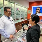 La imagen 8 de la Empresa ÓPTICAS LUX CENTRO COMERCIAL ANGELÓPOLIS PUEBLA Salud y Medicina en Heroica Puebla De Zaragoza PUE