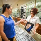 La imagen 1 de la Empresa ÓPTICAS LUX PLAZA GALERÍAS MONTERREY Salud y Medicina en Monterrey NLE