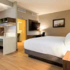 La imagen 79 de la Empresa STAYBRIDGE SUITES GUADALAJARA NOVENA Transportes y Turismo en Guadalajara JAL