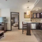 La imagen 3 de la Empresa STAYBRIDGE SUITES SALTILLO Transportes y Turismo en Saltillo COA