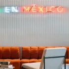 La imagen 15 de la Empresa WEWORK OFICINAS AMUEBLADAS & COWORKING ARCOS BOSQUES Servicios Profesionales y de Negocios en Bosques De Las Lomas CMX