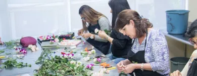 La imagen 2 de la Empresa ESCUELA DE DISEÑO FLORAL CADE Escuelas y academias de artes en Ciudad De México CMX