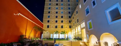 La imagen 20 de la Empresa HOLIDAY INN EXPRESS MERIDA CENTRO Transportes y Turismo en Mérida YUC