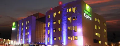 La imagen 1 de la Empresa HOLIDAY INN EXPRESS MEXICO AEROPUERTO Transportes y Turismo en Ciudad De México CMX
