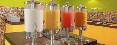 La imagen 12 de la Empresa HOLIDAY INN EXPRESS MEXICO AEROPUERTO Transportes y Turismo en Ciudad De México CMX