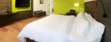 La imagen 18 de la Empresa HOLIDAY INN EXPRESS MEXICO AEROPUERTO Transportes y Turismo en Ciudad De México CMX