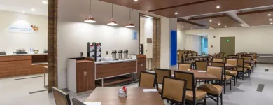 La imagen 7 de la Empresa HOLIDAY INN EXPRESS MEXICO BASILICA Transportes y Turismo en Ciudad De México CMX