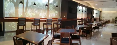 La imagen 39 de la Empresa HOLIDAY INN EXPRESS MEXICO REFORMA Transportes y Turismo en Ciudad De México CMX