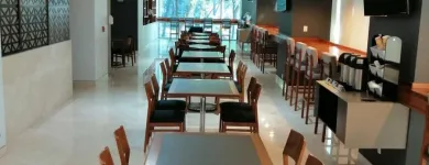 La imagen 42 de la Empresa HOLIDAY INN EXPRESS MEXICO REFORMA Transportes y Turismo en Ciudad De México CMX