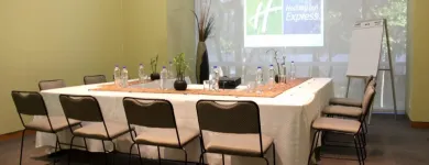 La imagen 45 de la Empresa HOLIDAY INN EXPRESS MEXICO REFORMA Transportes y Turismo en Ciudad De México CMX