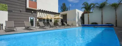 La imagen 38 de la Empresa HOLIDAY INN EXPRESS & SUITES CELAYA Transportes y Turismo en Celaya GUA