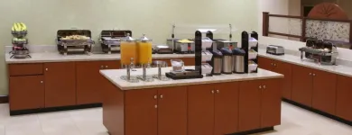 La imagen 12 de la Empresa HOLIDAY INN EXPRESS & SUITES CUERNAVACA Transportes y Turismo en Cuernavaca MOR