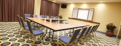 La imagen 60 de la Empresa HOLIDAY INN EXPRESS & SUITES CUERNAVACA Transportes y Turismo en Cuernavaca MOR