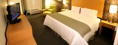 La imagen 3 de la Empresa HOLIDAY INN EXPRESS & SUITES MONTERREY AEROPUERTO Transportes y Turismo en Monterrey NLE