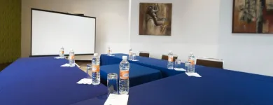 La imagen 1 de la Empresa HOLIDAY INN MEXICO CITY-PLAZA UNIVERSIDAD Transportes y Turismo en Ciudad De México CMX