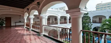 La imagen 2 de la Empresa HOLIDAY INN VERACRUZ CENTRO HISTORICO Transportes y Turismo en Veracruz VER