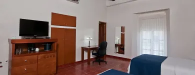 La imagen 5 de la Empresa HOLIDAY INN VERACRUZ CENTRO HISTORICO Transportes y Turismo en Veracruz VER