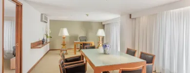 La imagen 14 de la Empresa INTERCONTINENTAL PRESIDENTE PUEBLA Transportes y Turismo en Puebla MEX