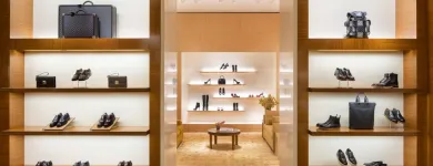 La imagen 3 de la Empresa LOUIS VUITTON MEXICO PALACIO DE HIERRO POLANCO Venta de Ropa y Accesorios en Ciudad De México CMX
