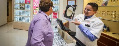 La imagen 9 de la Empresa ÓPTICAS LUX PLAZA GALERÍAS SALTILLO Salud y Medicina en Saltillo COA