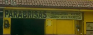 La imagen 12 de la Empresa PARABRISAS AUTOMOTRICES Refacciones y Accesorios para Automóviles y Camiones en Querétaro QUE