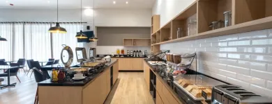 La imagen 37 de la Empresa STAYBRIDGE SUITES VILLAHERMOSA Transportes y Turismo en Villahermosa TAB