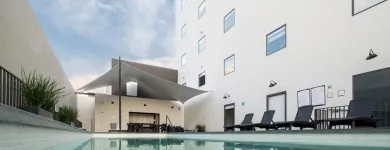 La imagen 48 de la Empresa STAYBRIDGE SUITES VILLAHERMOSA Transportes y Turismo en Villahermosa TAB