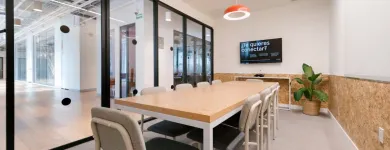 La imagen 7 de la Empresa WEWORK OFICINAS AMUEBLADAS & COWORKING REFORMA 26 Servicios Profesionales y de Negocios en Colonia Juárez CMX