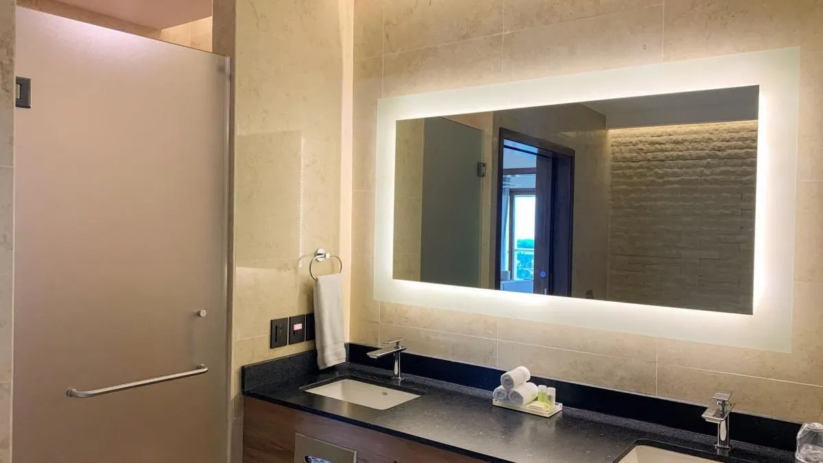 La imagen 31 de la Empresa HOLIDAY INN & SUITES PUERTO VALLARTA MARINA & GOLF