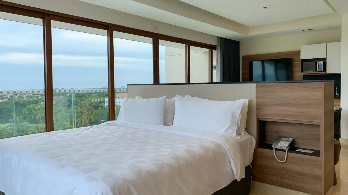 La imagen 104 de la Empresa HOLIDAY INN & SUITES PUERTO VALLARTA MARINA & GOLF