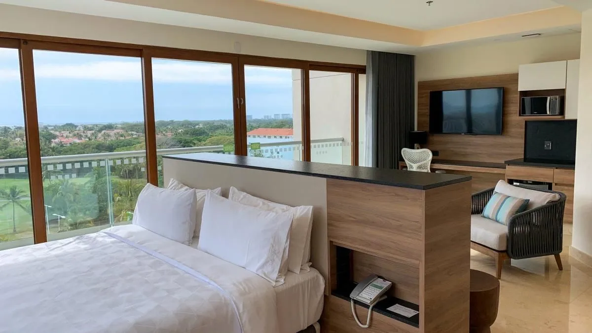 La imagen 113 de la Empresa HOLIDAY INN & SUITES PUERTO VALLARTA MARINA & GOLF