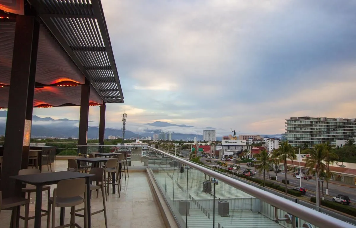 La imagen 86 de la Empresa HOLIDAY INN & SUITES PUERTO VALLARTA MARINA & GOLF