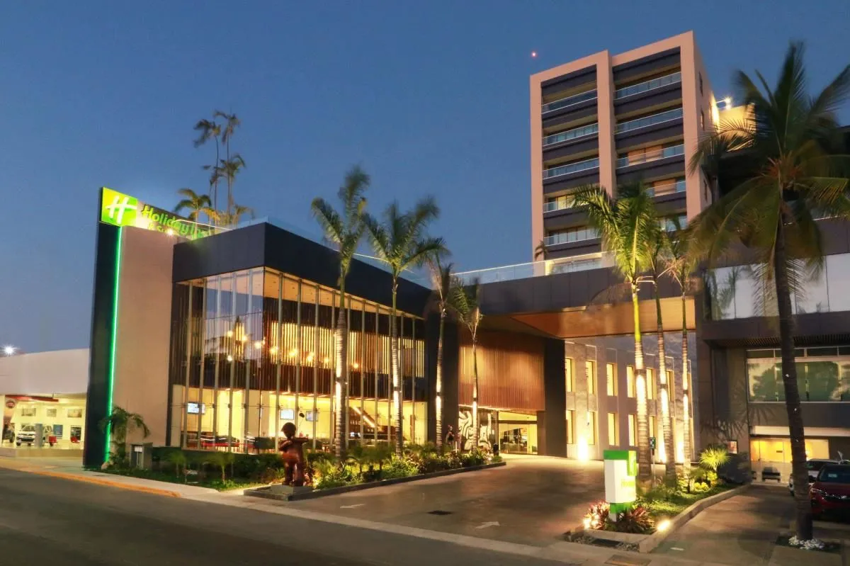La imagen 55 de la Empresa HOLIDAY INN & SUITES PUERTO VALLARTA MARINA & GOLF
