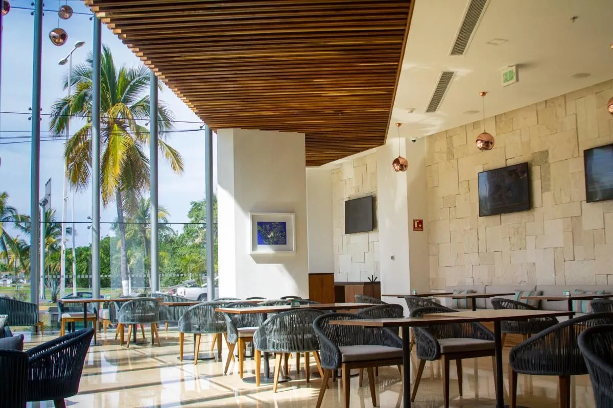La imagen 59 de la Empresa HOLIDAY INN & SUITES PUERTO VALLARTA MARINA & GOLF